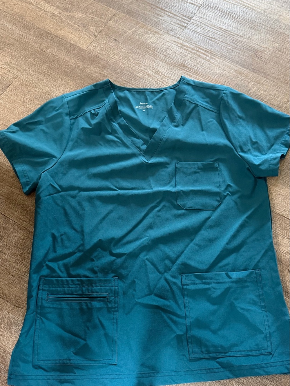 Amazon Teal V-Neck Short Sleeve Scrub Top